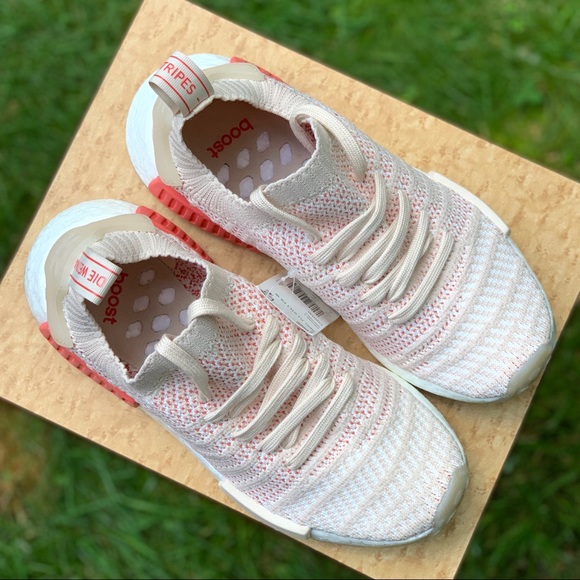NEW Adidas NMD R1 STLT Primeknit Linen Women’s 7 - Picture 4 of 7